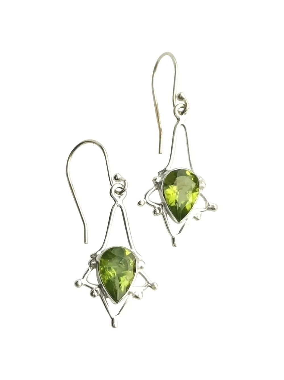 NEW, sterling silver Peridot dangle drop earrings